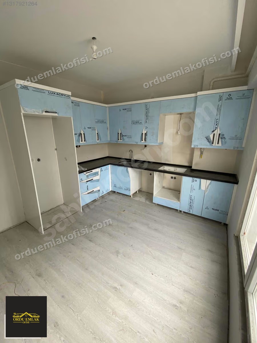 ŞAHİNCİLİ MAH'DE SIFIR 4+1 LÜKS SATILIK DAİRE
