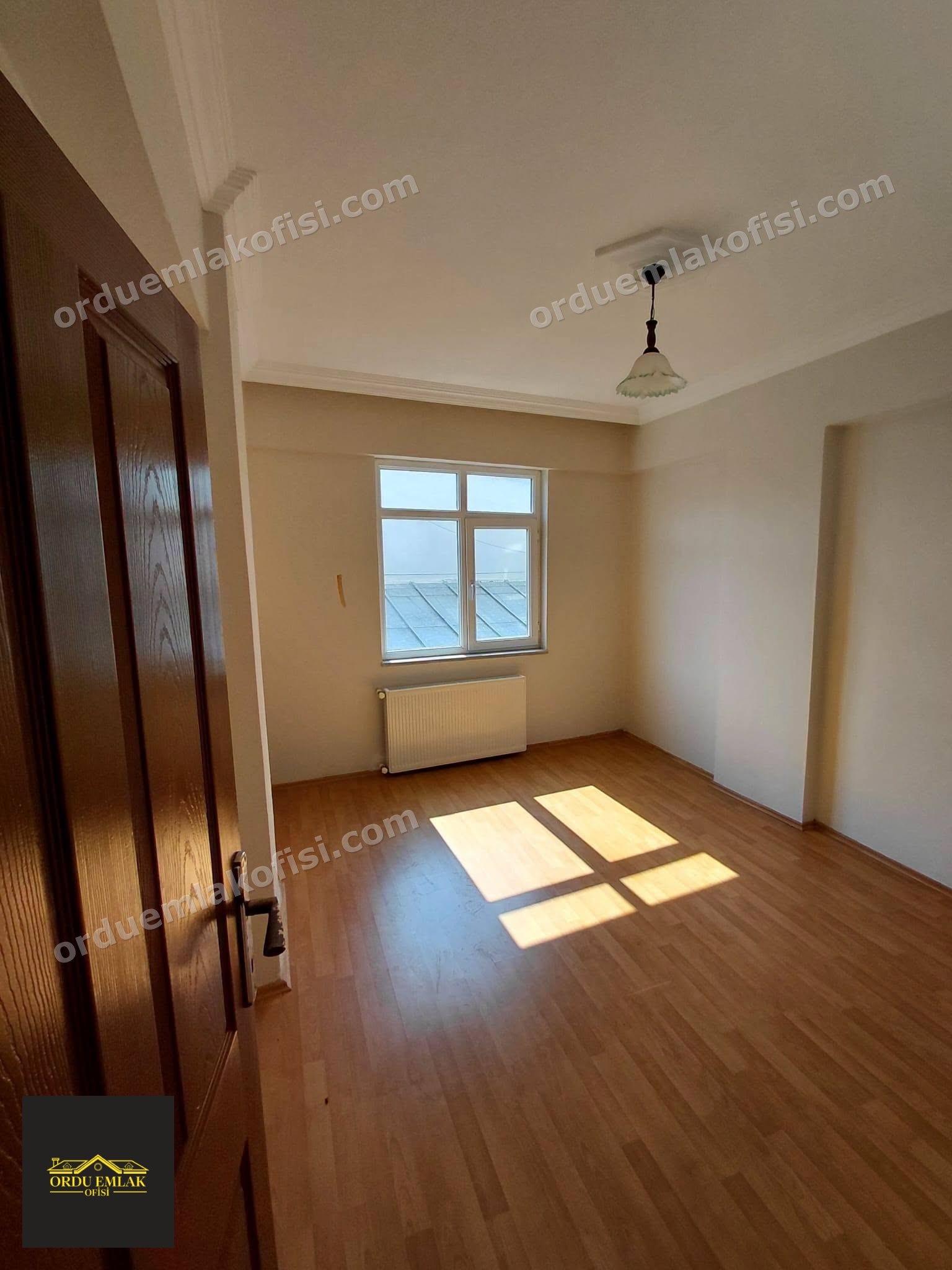 Selimiye mah. Merkez okulu yanı. KİRALIK DAİRE
